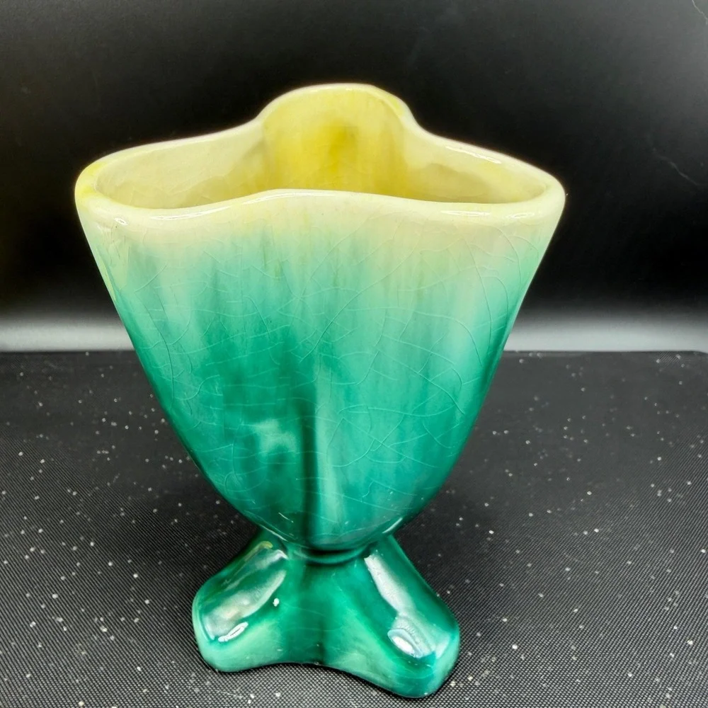 Vintage Green Ombre Crackle Glaze Ceramic Vase Tri Corner Pedestal Planter‎ Vase